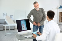 Absence de surveillance après adénomectomie prostatique : retard diagnostic de cancer de la prostate