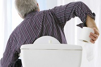 Décès d'un homme de 47 ans : retard diagnostique de melaena
